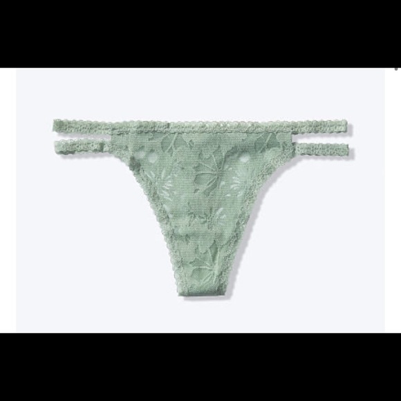 Underwear (Thongs) - Picture 15 of 16